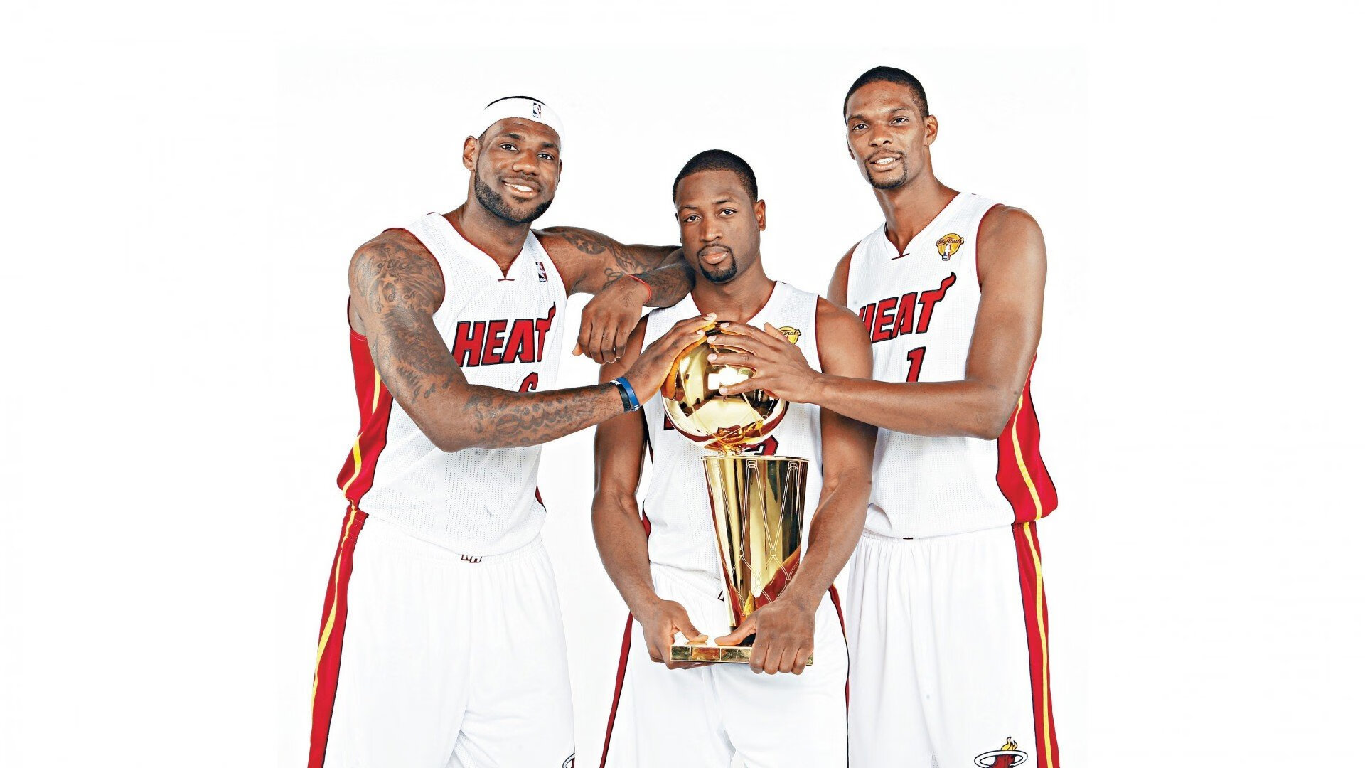 欧洲豪强再度交手，球场上将是一场硬战，欧洲豪门球队排名