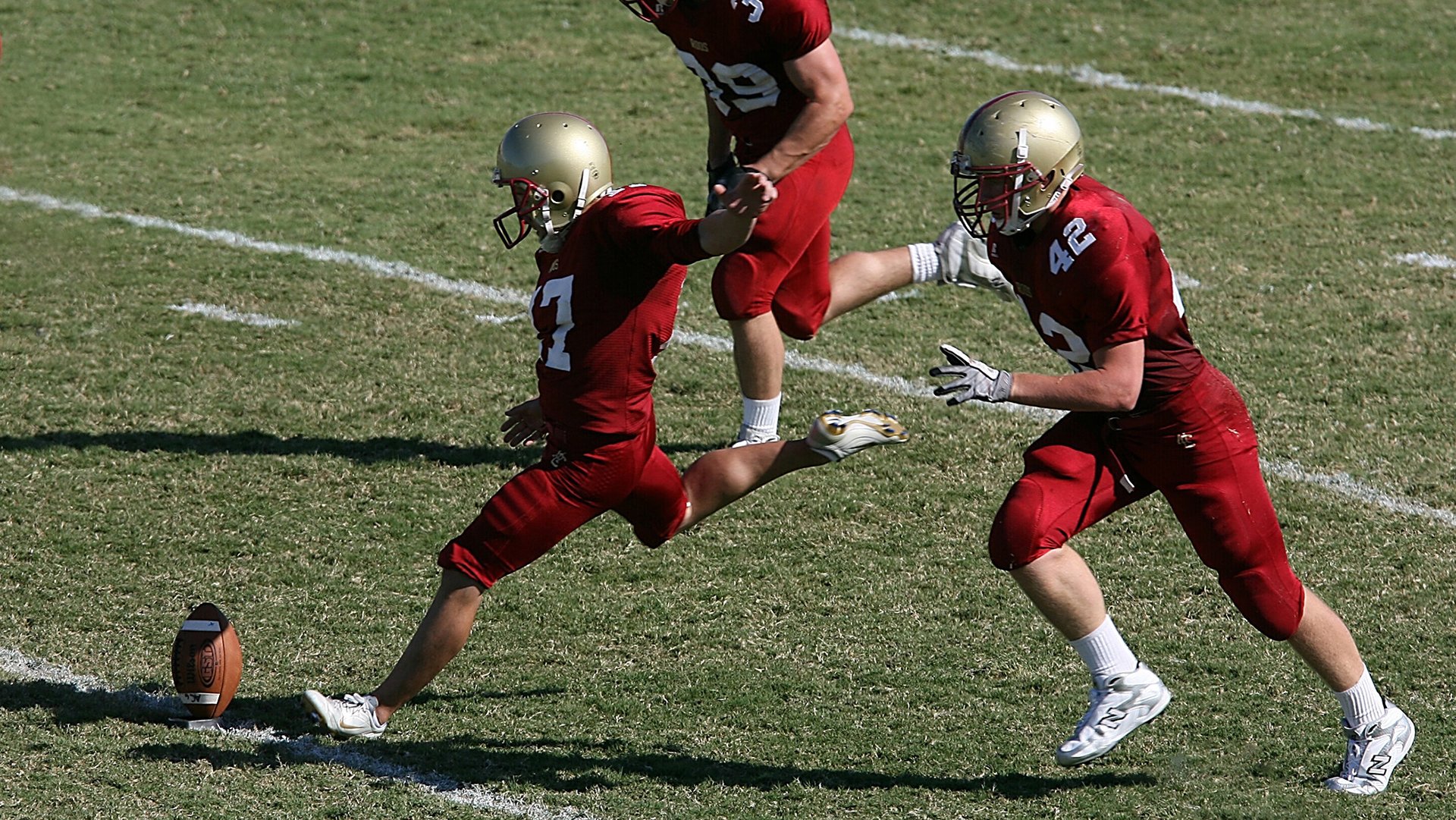 青少年“篮战未来”公益活动在沈阳盛大开启，青少年篮球赛视频